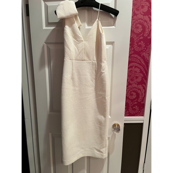Rebecca Vallance Ivory Bow Dress - Picture 5 of 6